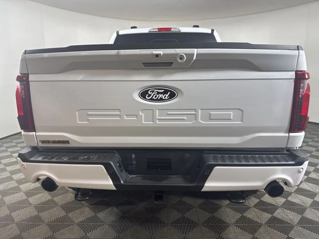Used 2025 White Ford Tremor image 22