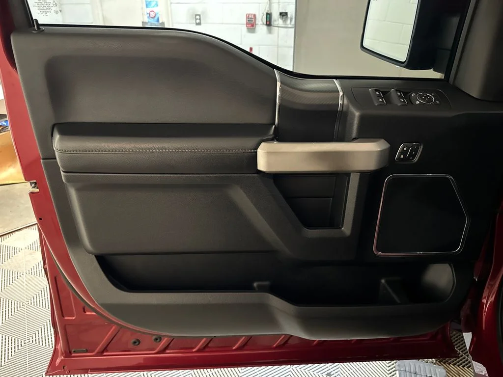 Used 2018 Red Ford Lariat image 17