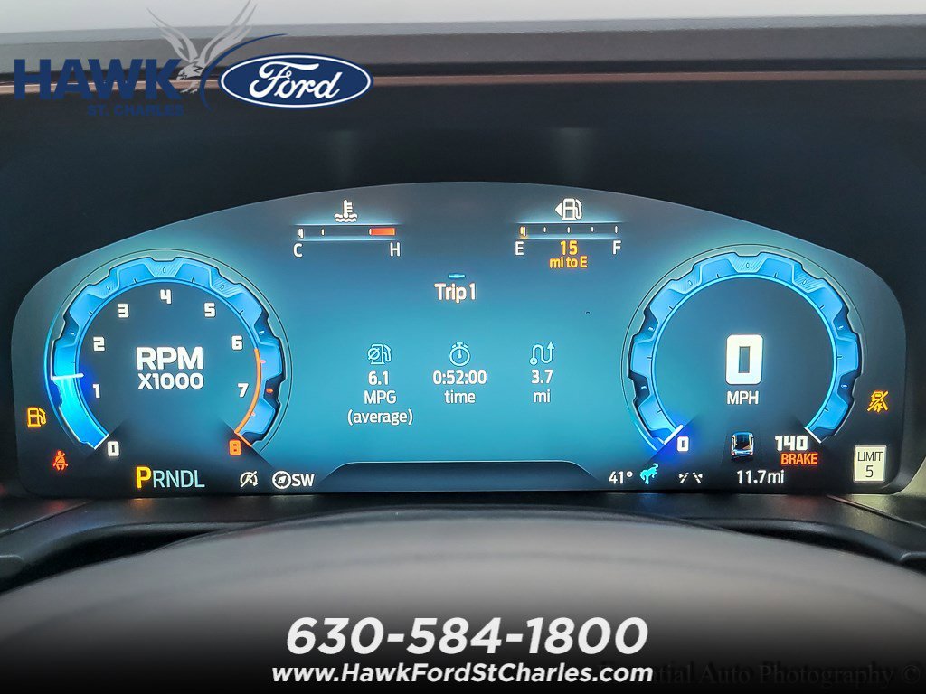 New 2025 Ruby Red Metallic Tinted Clearcoat Ford Outer Banks® image 12