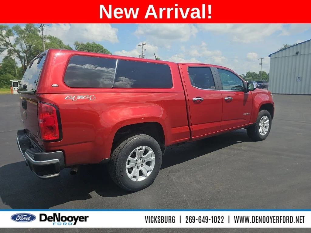 Used 2016 Red Chevrolet LT image 11