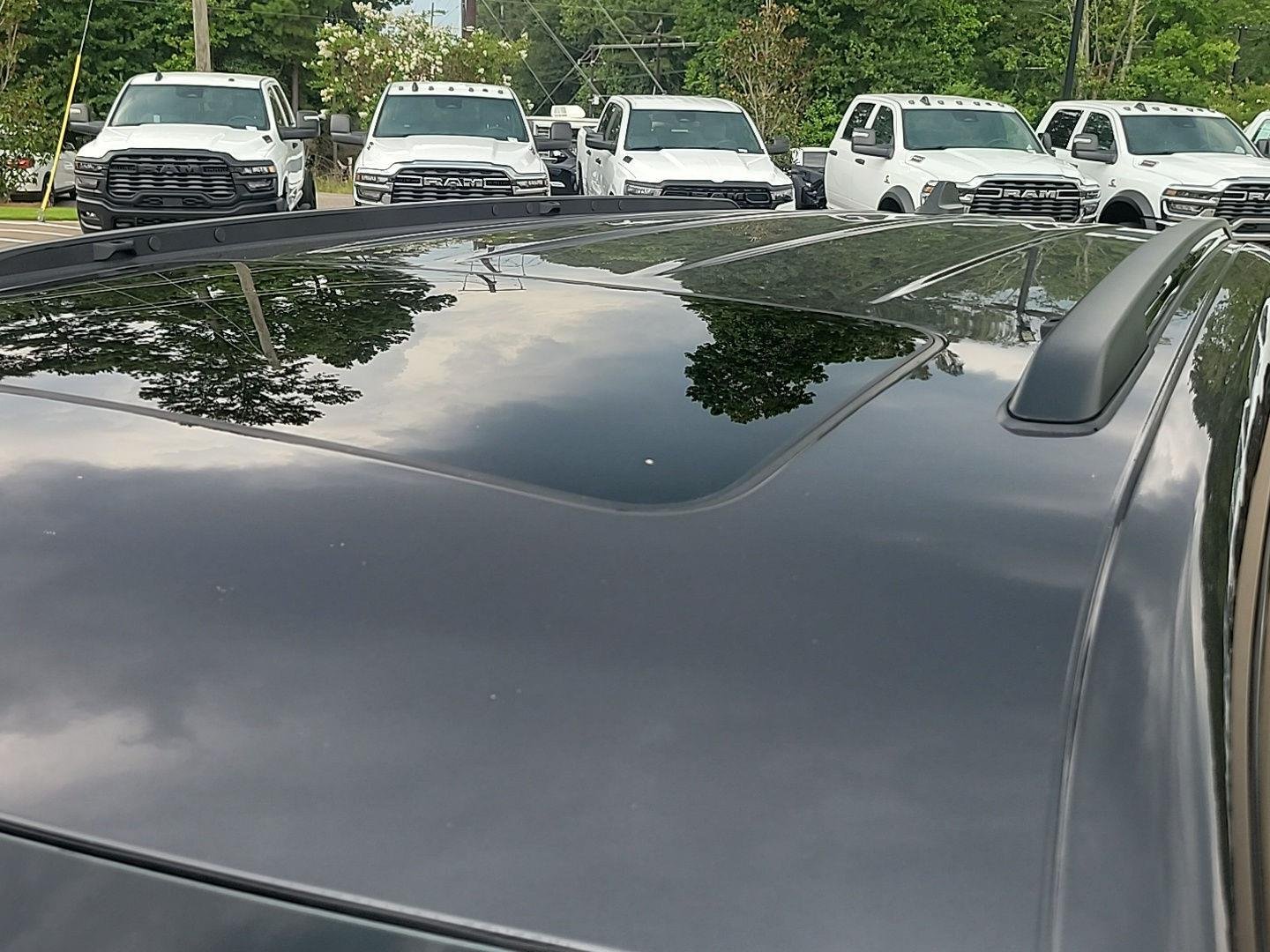 Used 2025 Baltic Gray Metallic Clearcoat Jeep Altitude X image 26