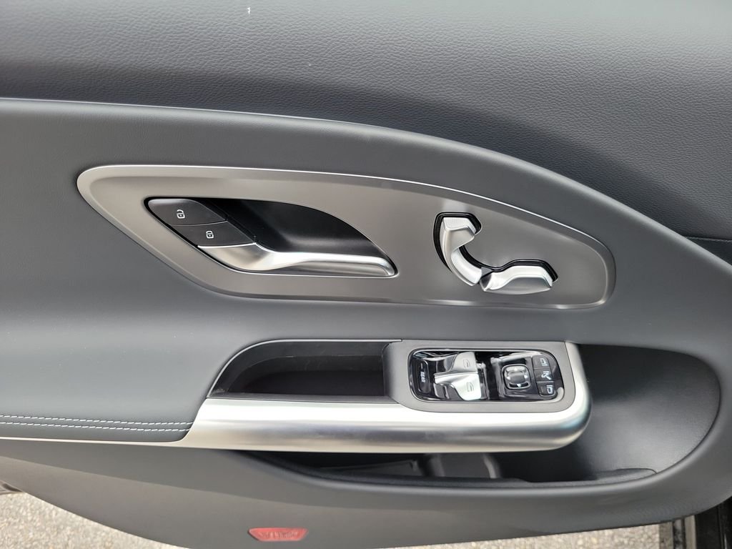 New 2027 Night Black Mercedes-Benz CLA 350 image 18