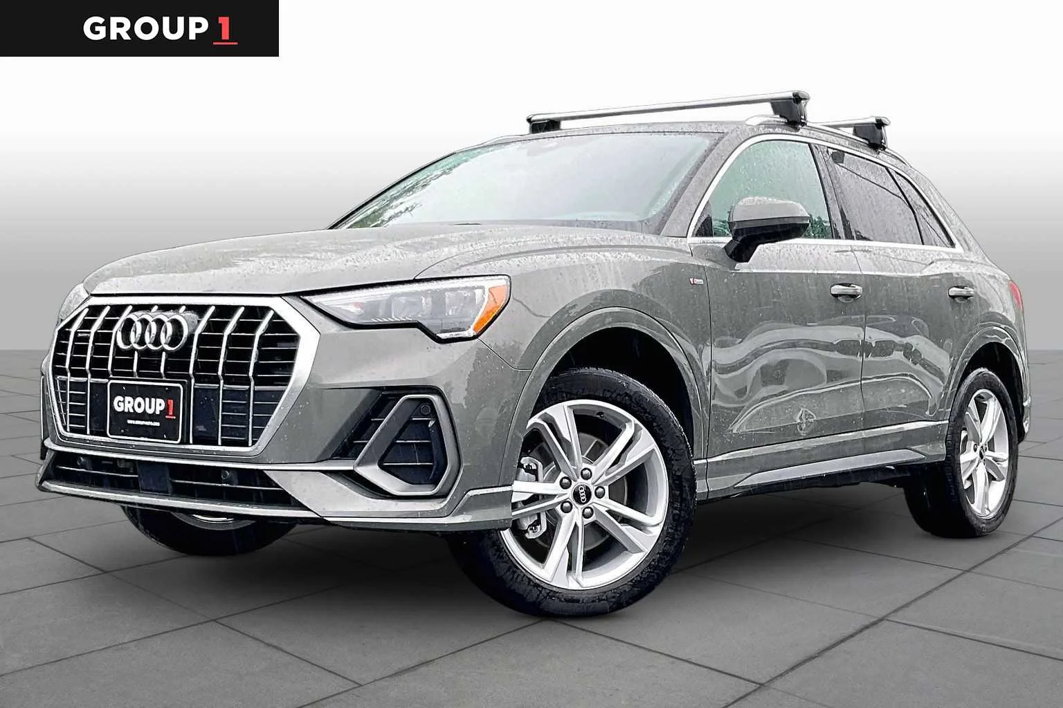 2022 Audi Q3 45 TFSI S Line Premium quattro's photo