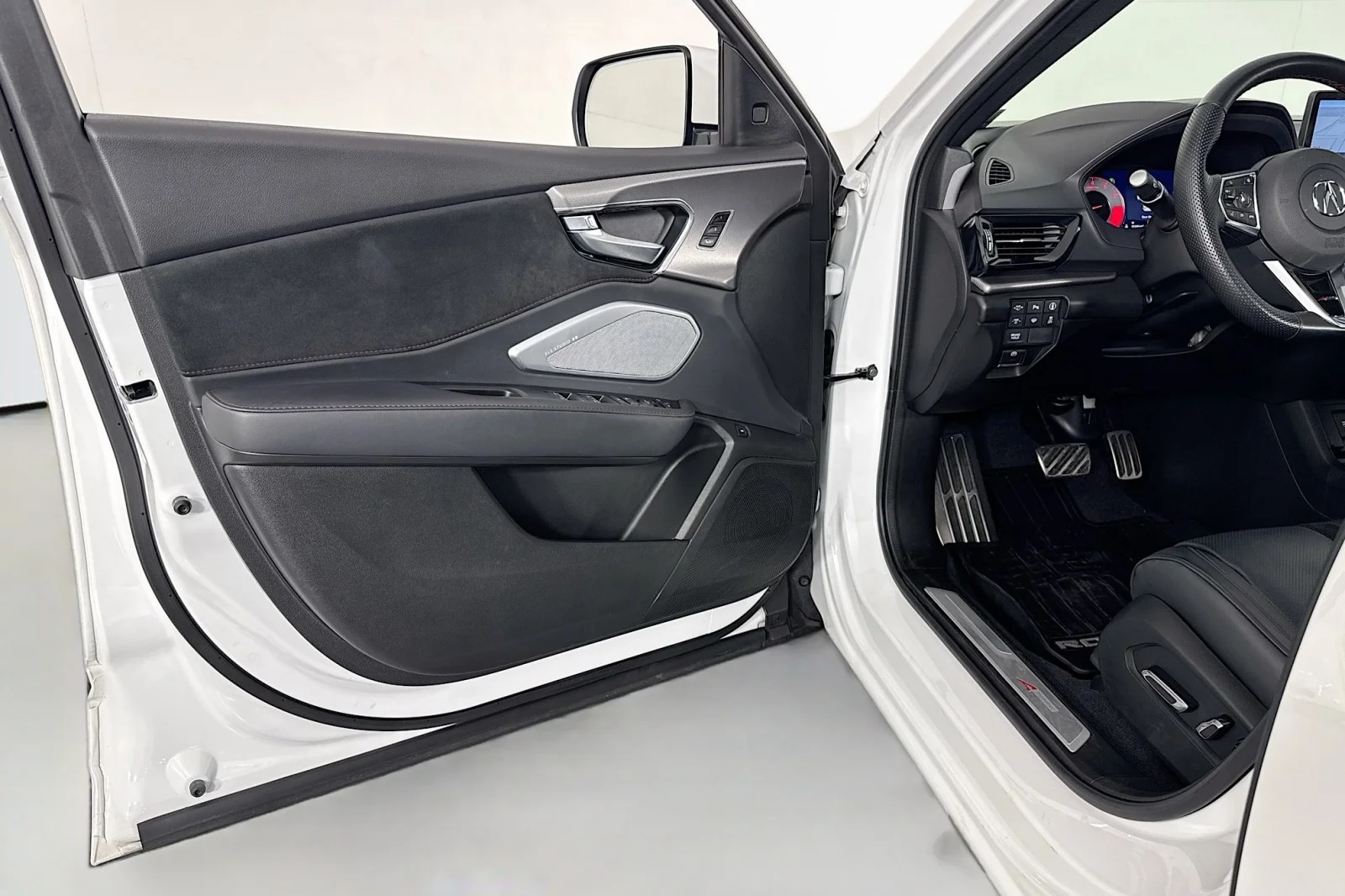 Used 2022 WHITE PEARL Acura A-Spec image 20