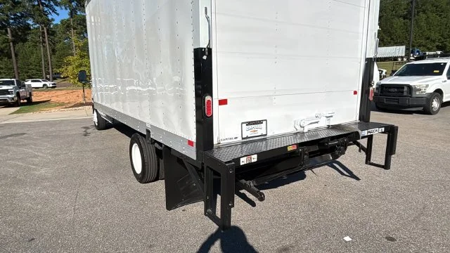 Used 2023 White Ford Base image 42