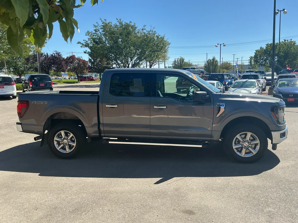 Used 2025 Carbonized Grey Metallic Ford XLT image 4