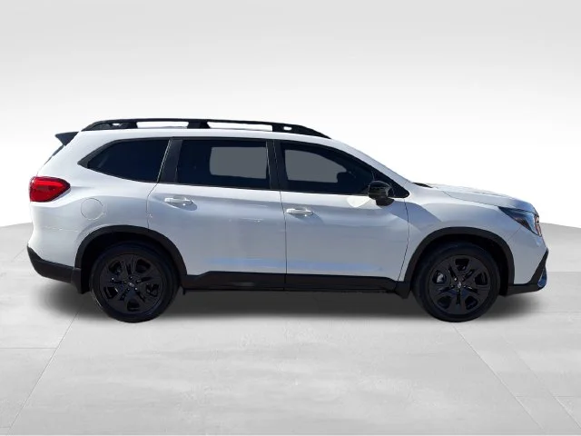 Certified Used 2025 White Subaru Onyx Edition Touring image 8