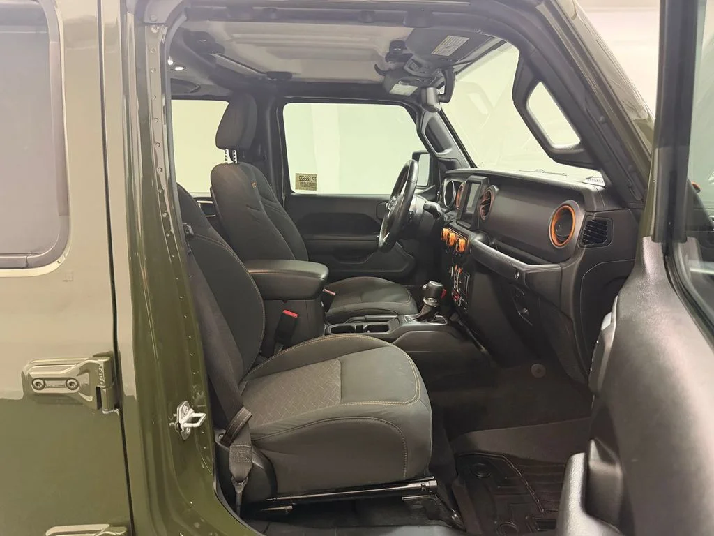 Certified Used 2023 Sarge Green Clearcoat Jeep Mojave 4x4 image 26