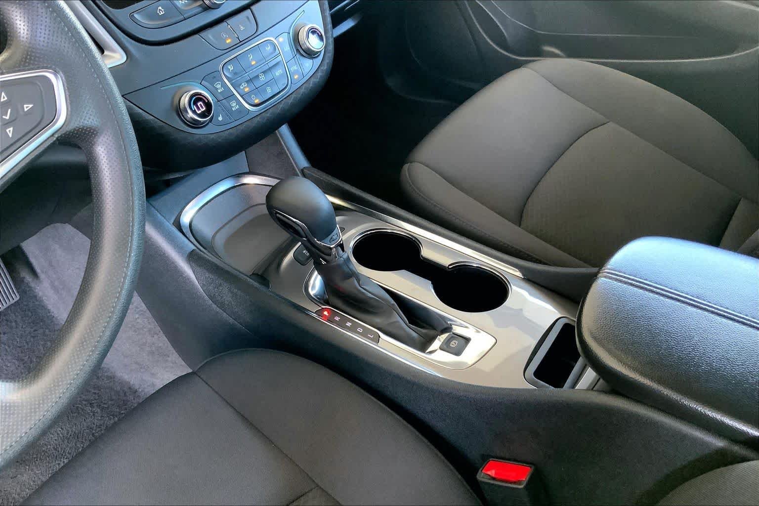 2024 Chevrolet Malibu 1LT - Photo 17