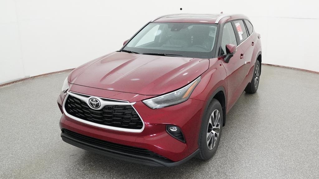 New 2026 Ruby Flare Pearl Toyota XLE image 20