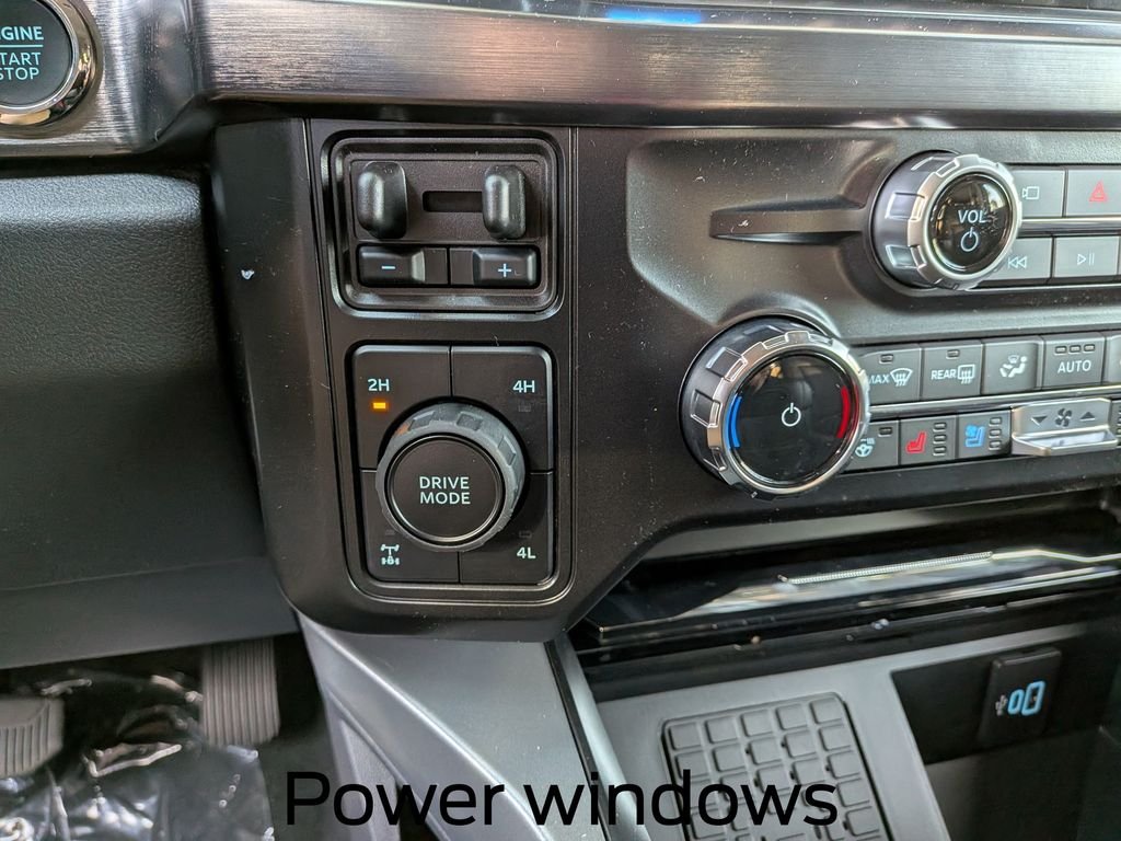 New 2026 Glacier Gray Metallic Tri-Coat Ford F-250® Lariat® image 13