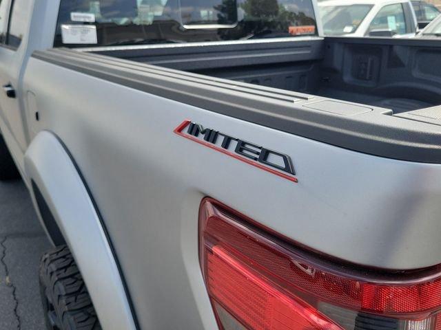 New 2026 Agate Black Metallic Ford XLT image 29