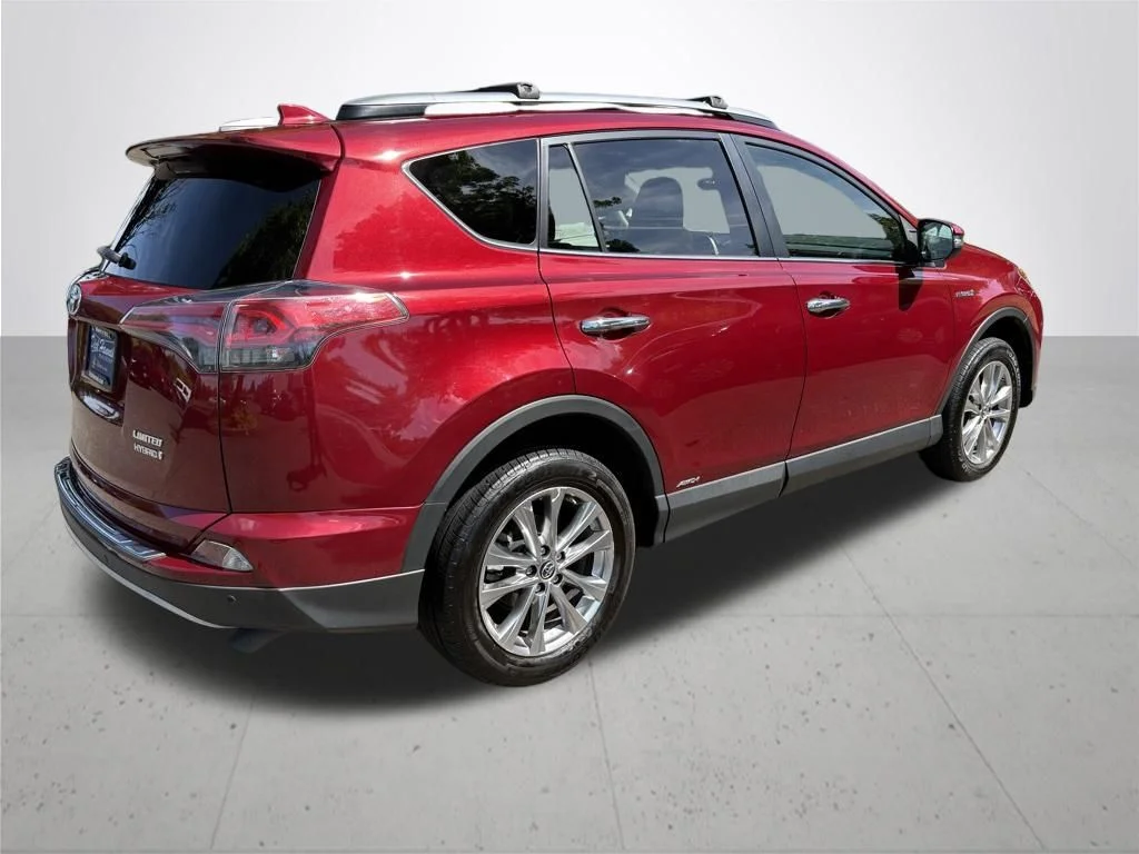 Used 2018 Red Toyota Limited image 6