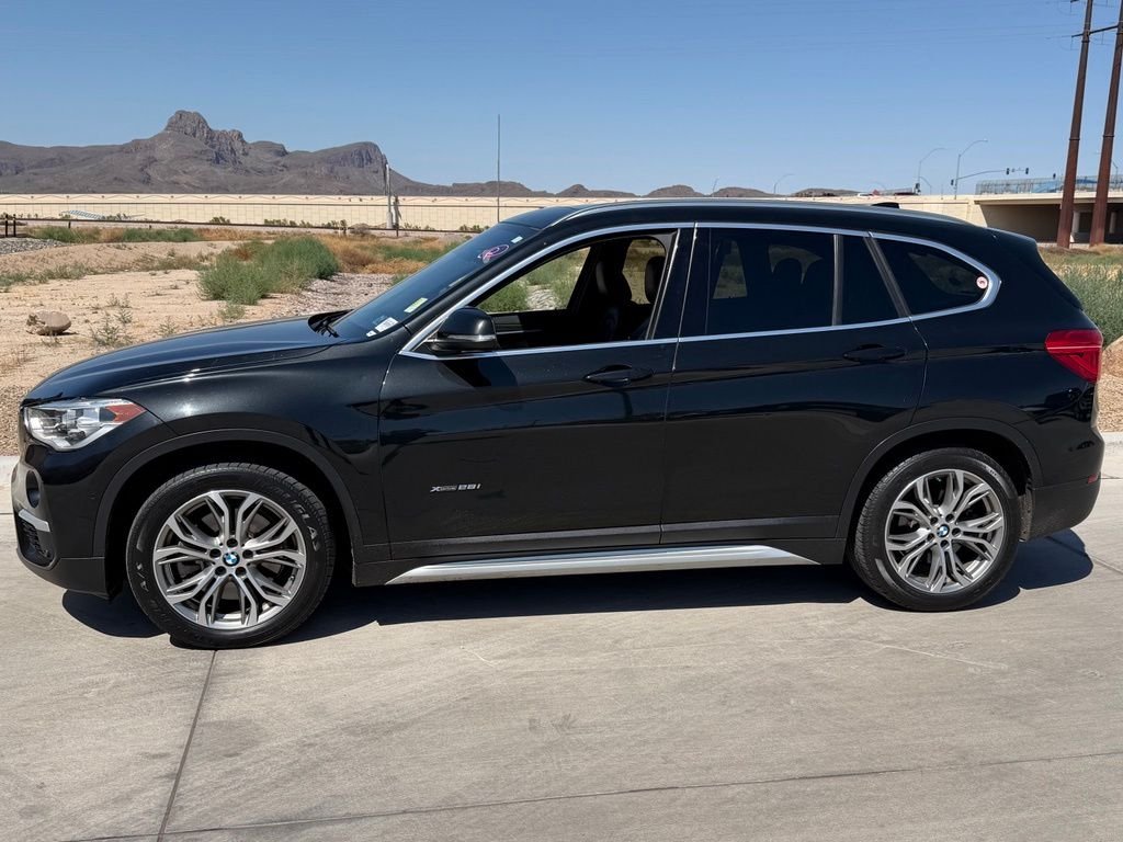 Used 2017 Black BMW xDrive28i image 3