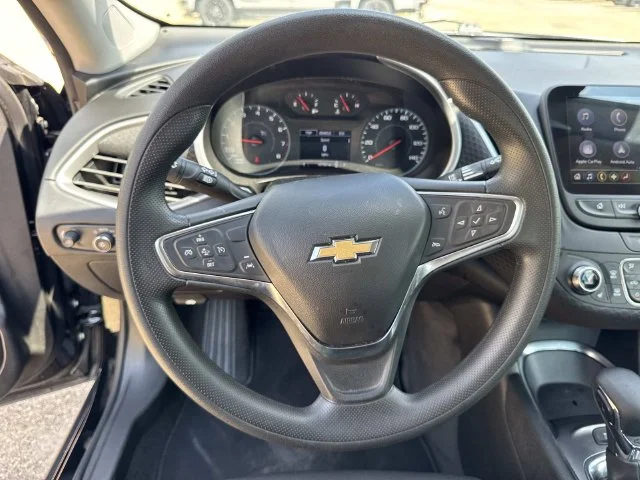 Used 2025 Black Chevrolet LT image 44