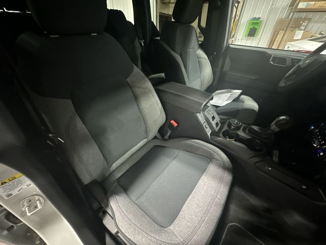 New 2026 Avalanche Gray Ford Big Bend® image 32