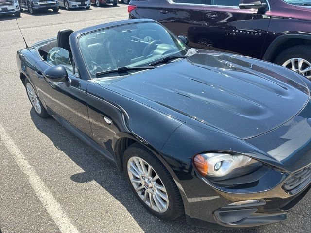 2017 FIAT 124 Spider 1.4 Classica's photo