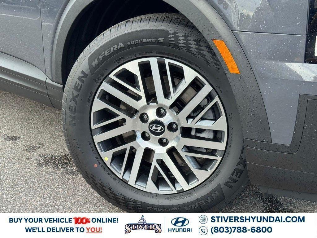 New 2026 Gray Hyundai SE FWD image 6