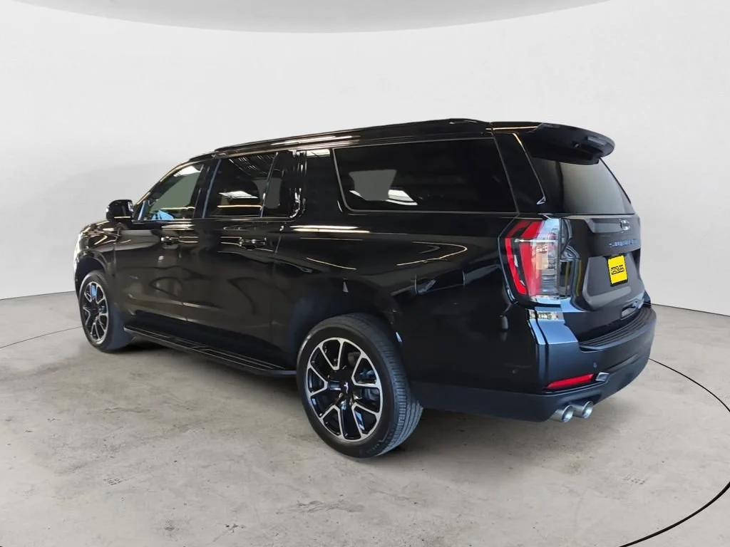 Used 2025 Black Chevrolet RST image 11