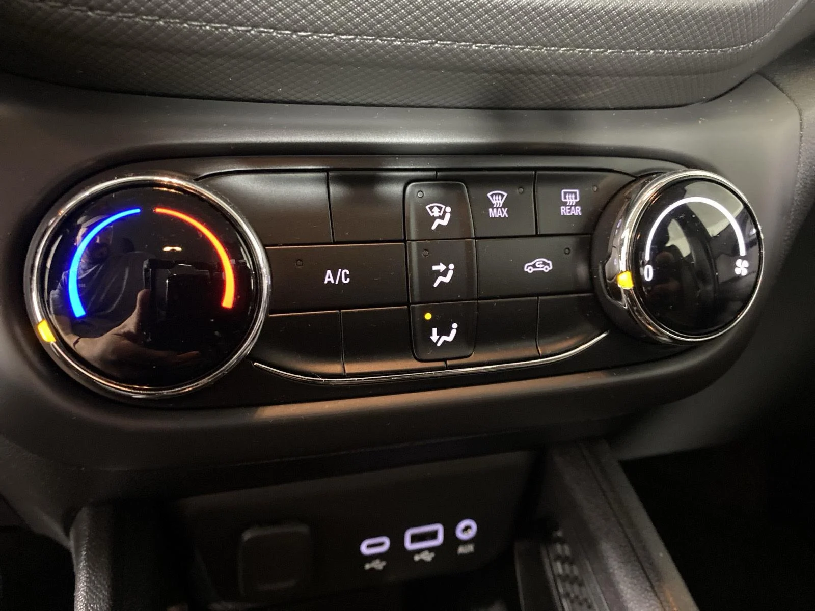 Used 2022 MOSAIC BLACK METALLIC Chevrolet LS image 18
