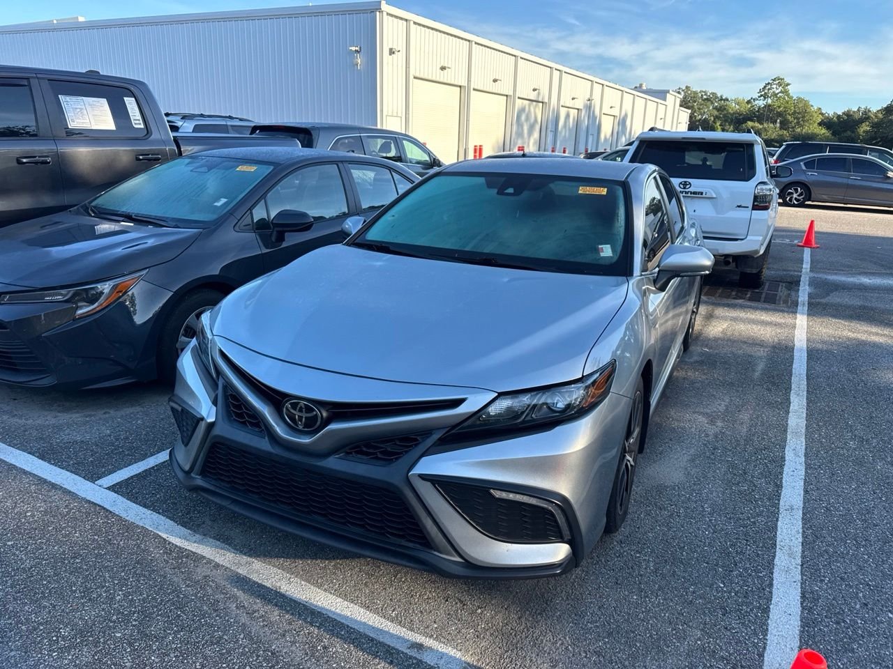 Used 2022 Silver Toyota SE image 1
