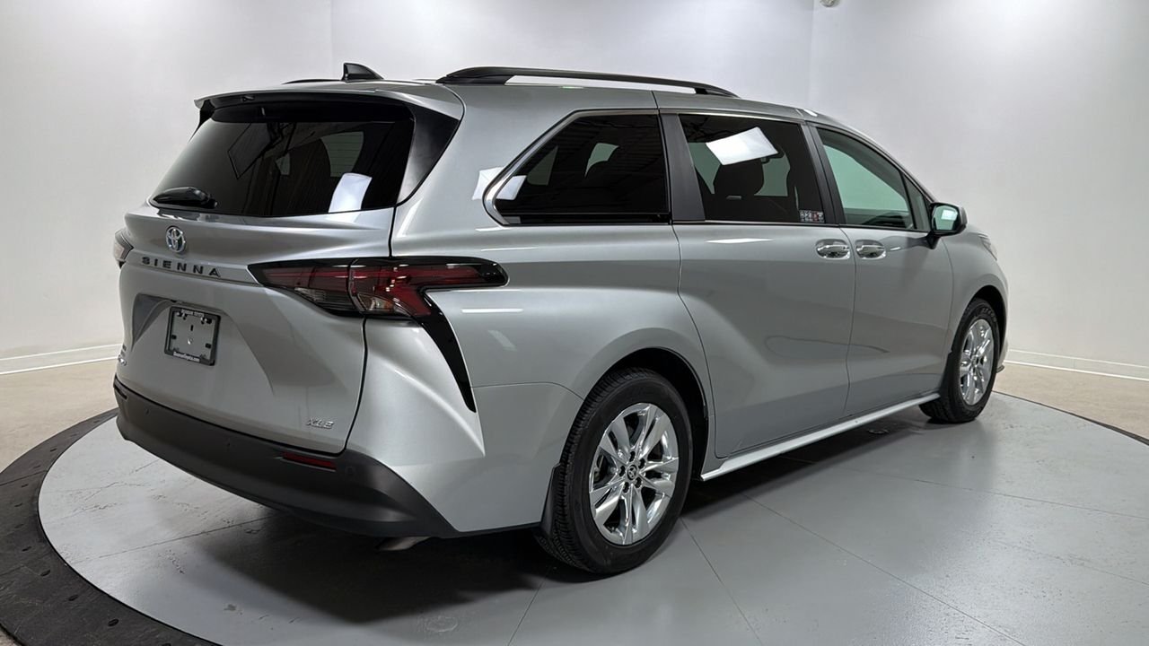 Used 2025 Silver Toyota XLE image 5