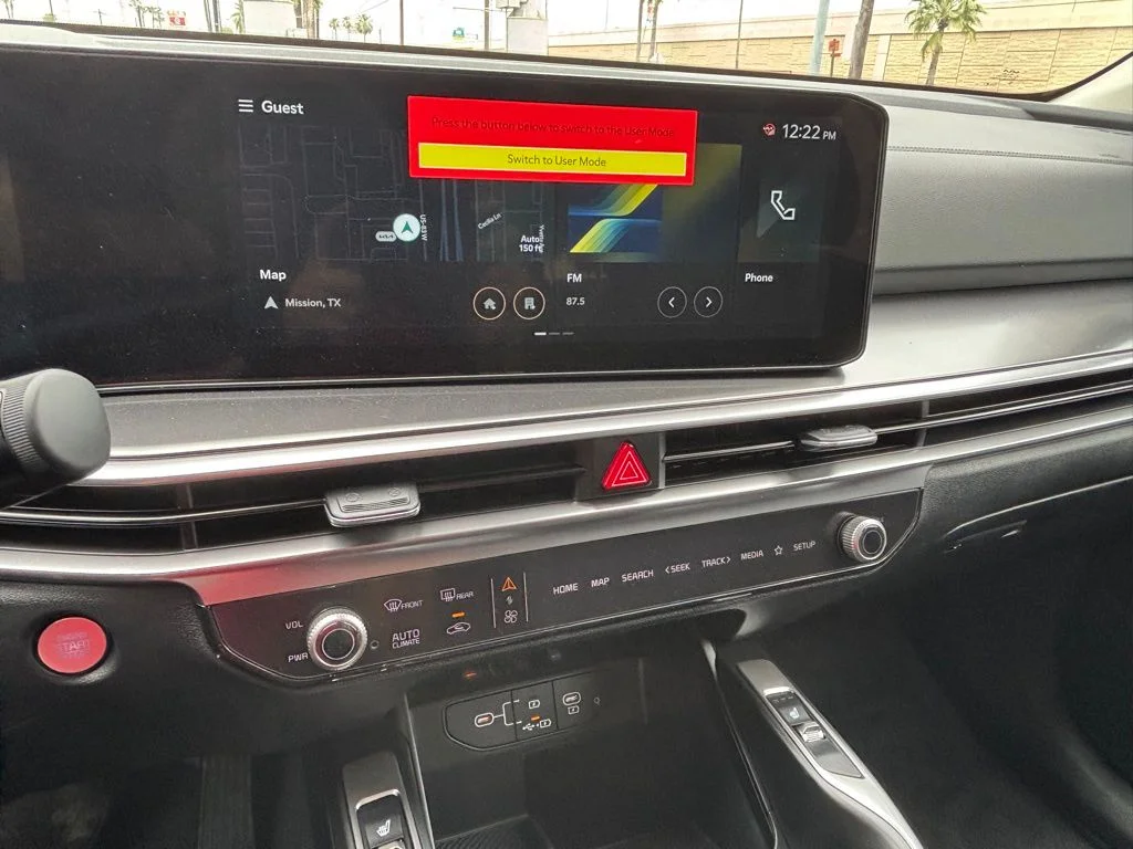 2025 Kia Sorento S - Photo 9