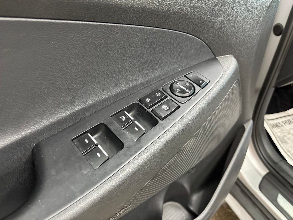Used 2020 Silver Hyundai Limited image 20