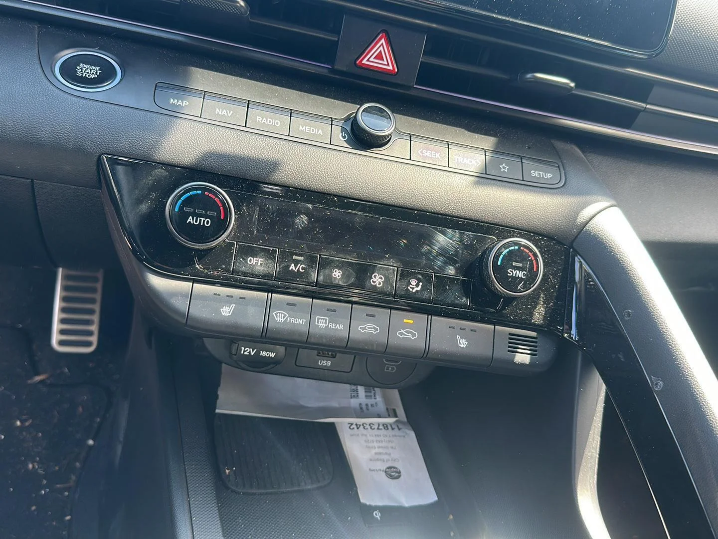 Used 2025 Abyss Black Hyundai BASE image 11