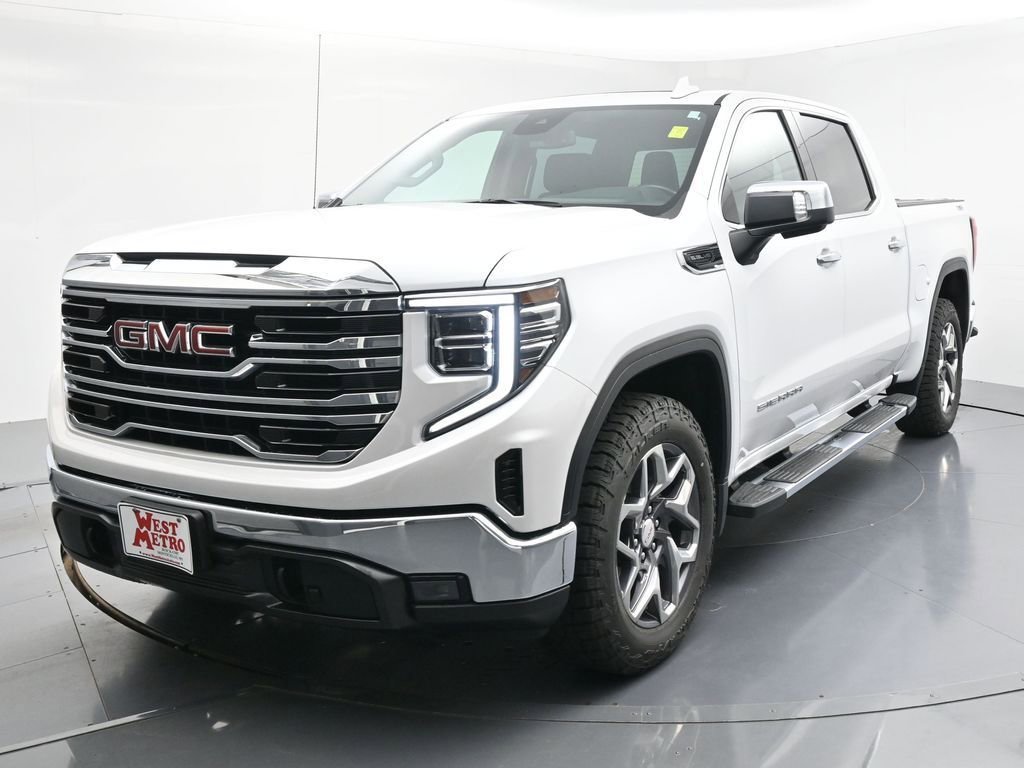 Used 2023 GMC Sierra 1500 SLT with VIN 3GTUUDED8PG120966 for sale in Monticello, Minnesota