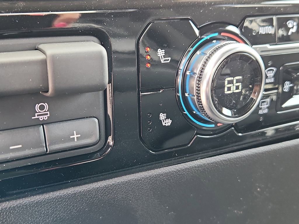 2026 GMC Sierra 3500HD SLE - Photo 15