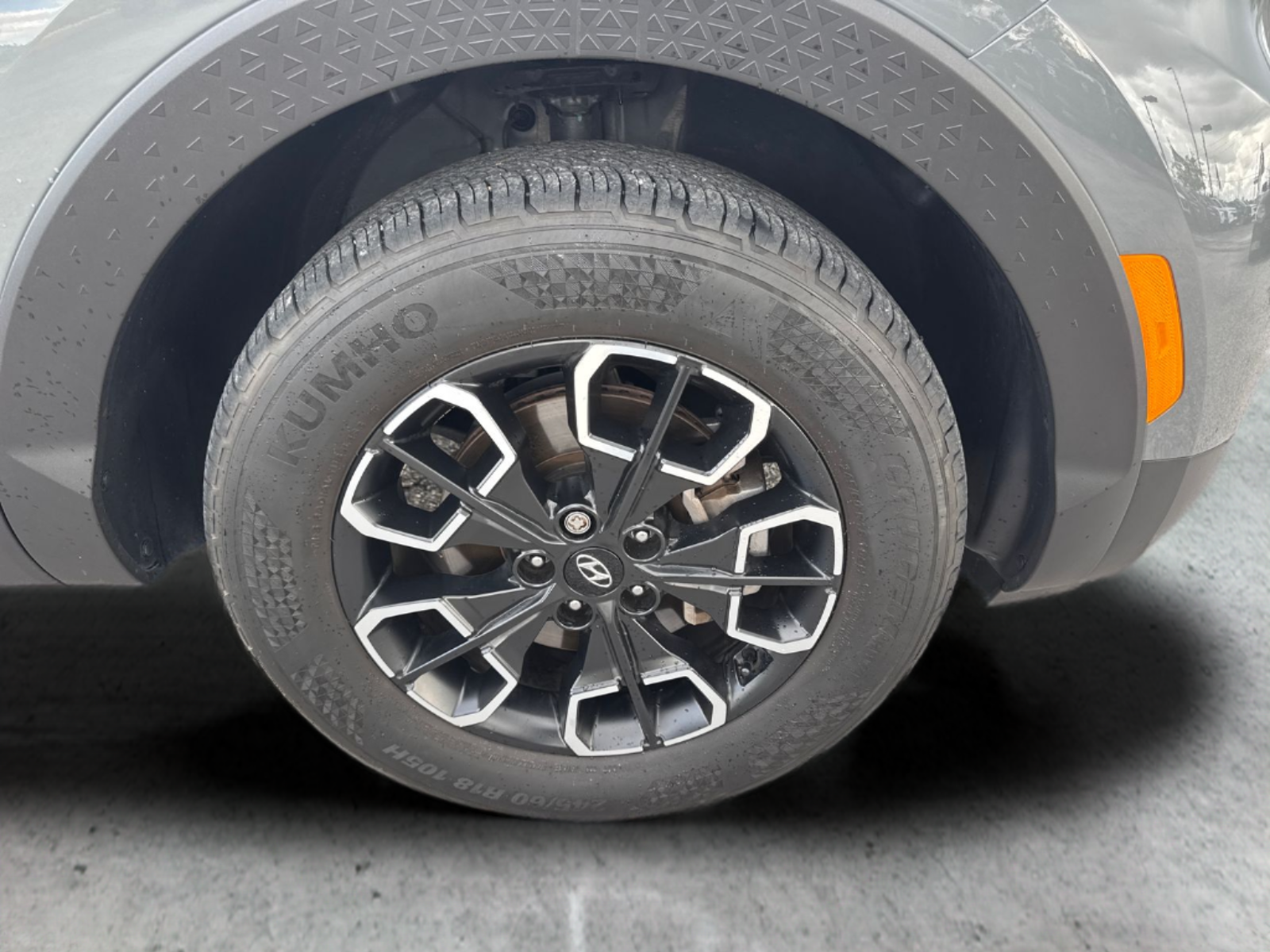 Used 2023 Gray Hyundai SEL image 15