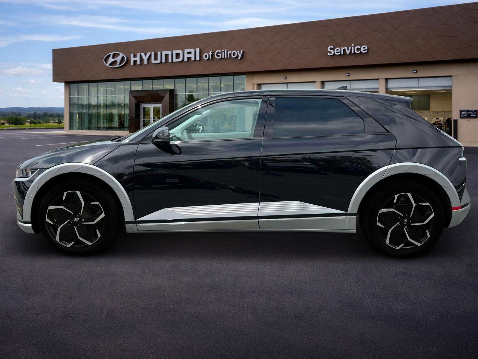 New 2024 Black Hyundai Limited image 22