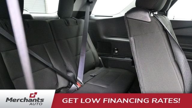 Used 2022 Black Ford XLT image 19