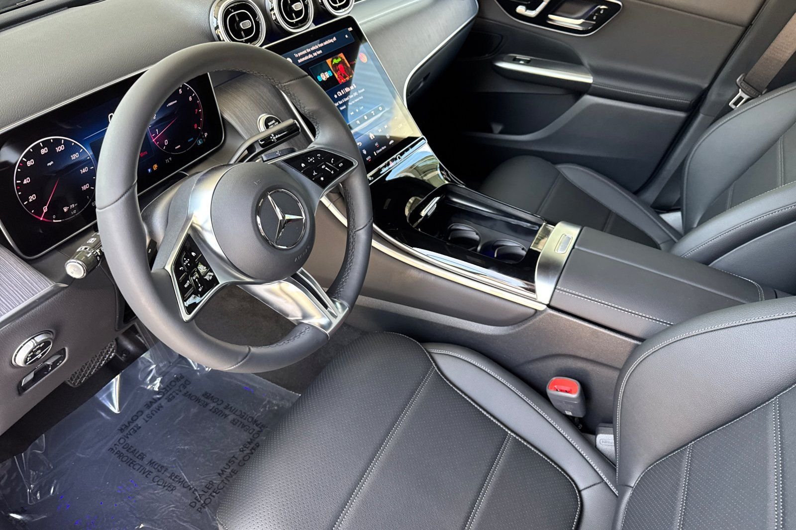 New 2026 Black Mercedes-Benz GLC 300 image 16