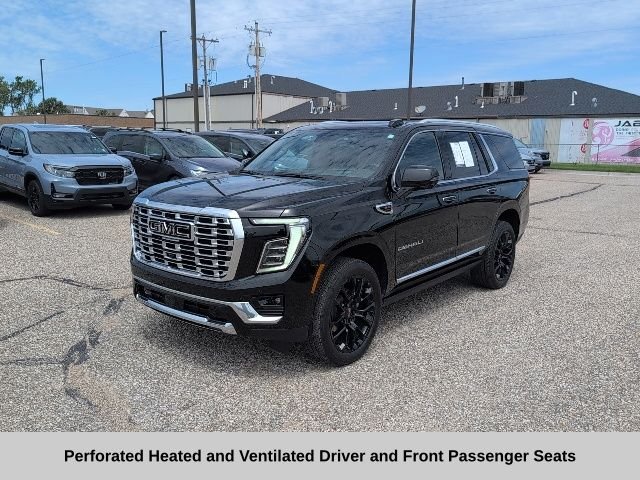 Used 2026 Onyx Black GMC Denali image 17