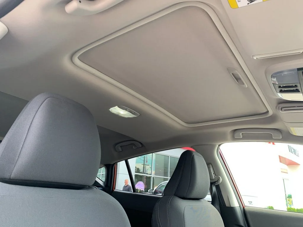 Used 2025 Beige Subaru Premium image 18