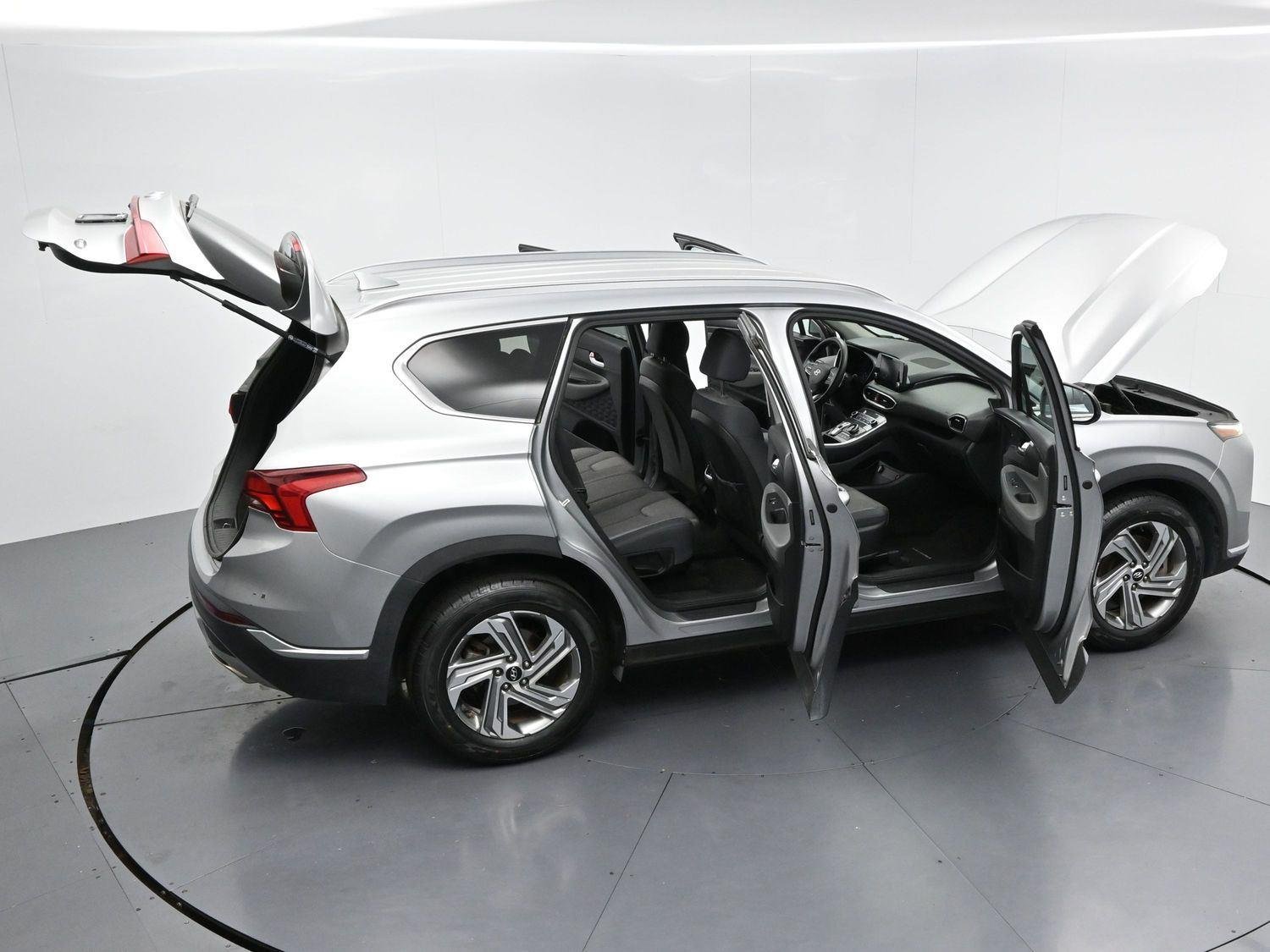 Used 2021 Shimmering Silver Hyundai SEL image 39