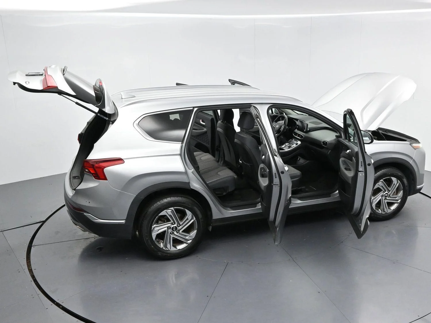 Used 2021 Shimmering Silver Hyundai SEL image 39