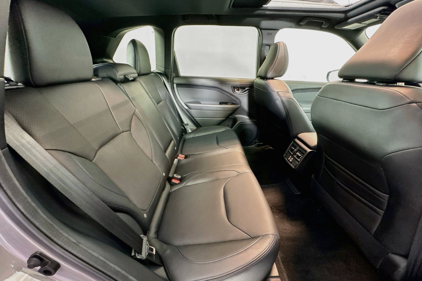Used 2026 River Rock Pearl Subaru Limited image 26
