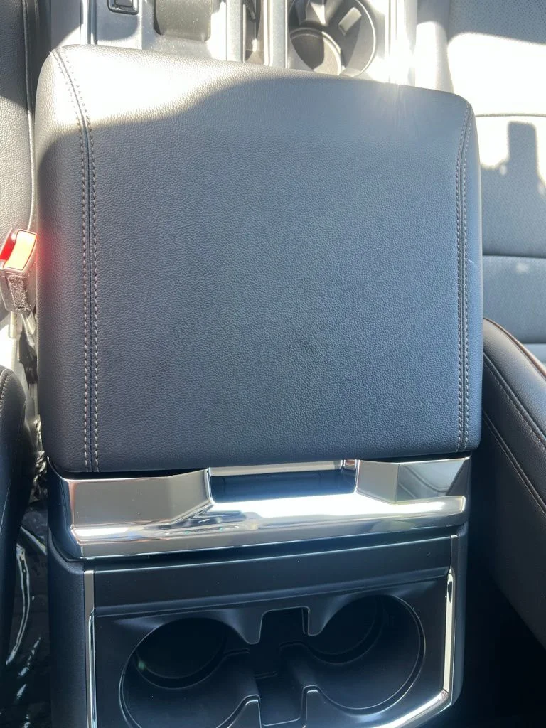 New 2026 Carbonized Gray Metallic Ford Lariat® image 18