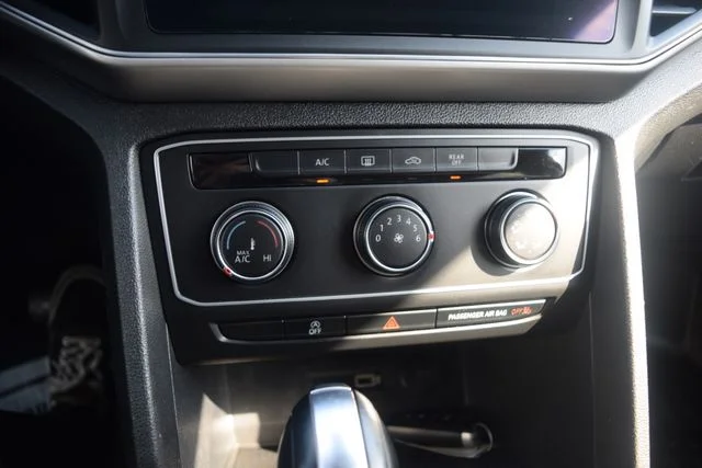 Used 2018 Black Volkswagen Launch Edition image 11