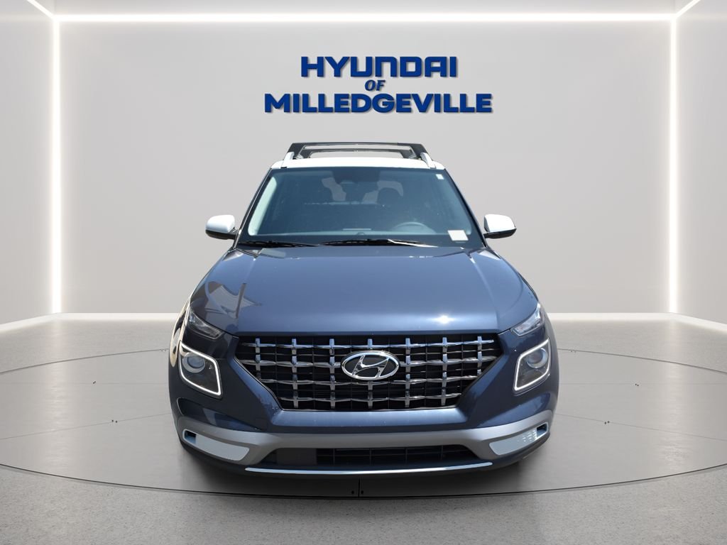 Used 2025 Denim w/White Roof Hyundai Limited image 7