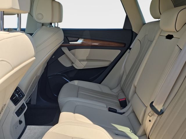 Used 2024 White Audi 55 Premium image 17