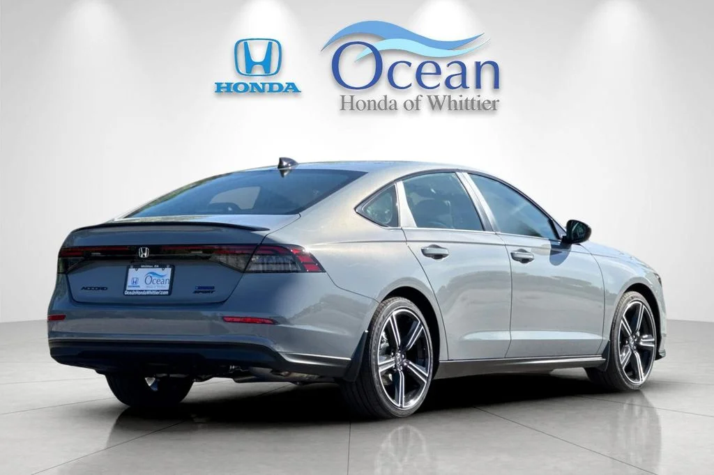 New 2026 Urban Gray Pearl Honda Sport image 4