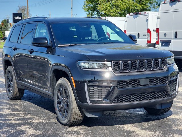 2026 Jeep Grand Cherokee L Laredo