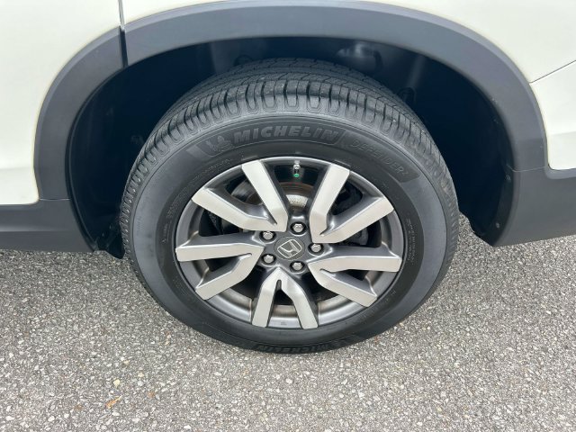 Used 2019  Honda EX-L image 12