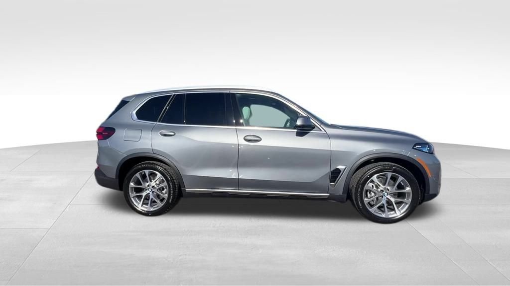 2026 BMW X5 40i - Photo 14