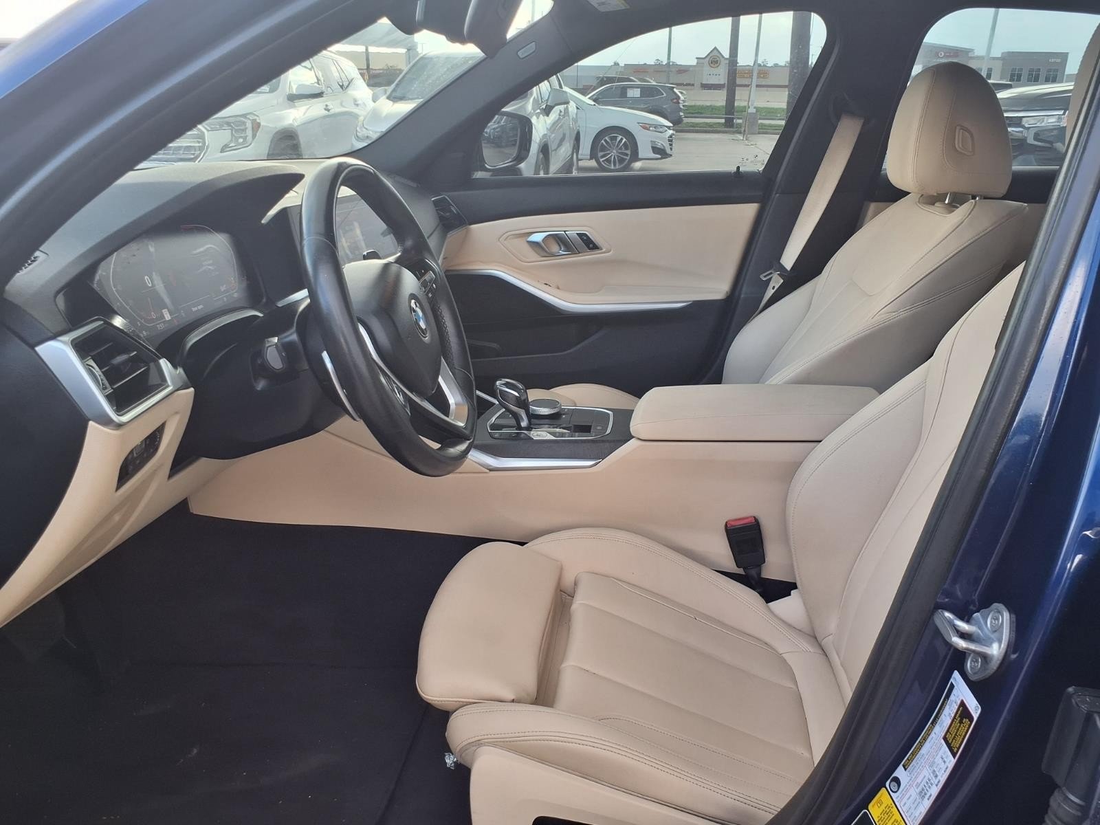 2020 BMW 3 Series photo 16 of 25