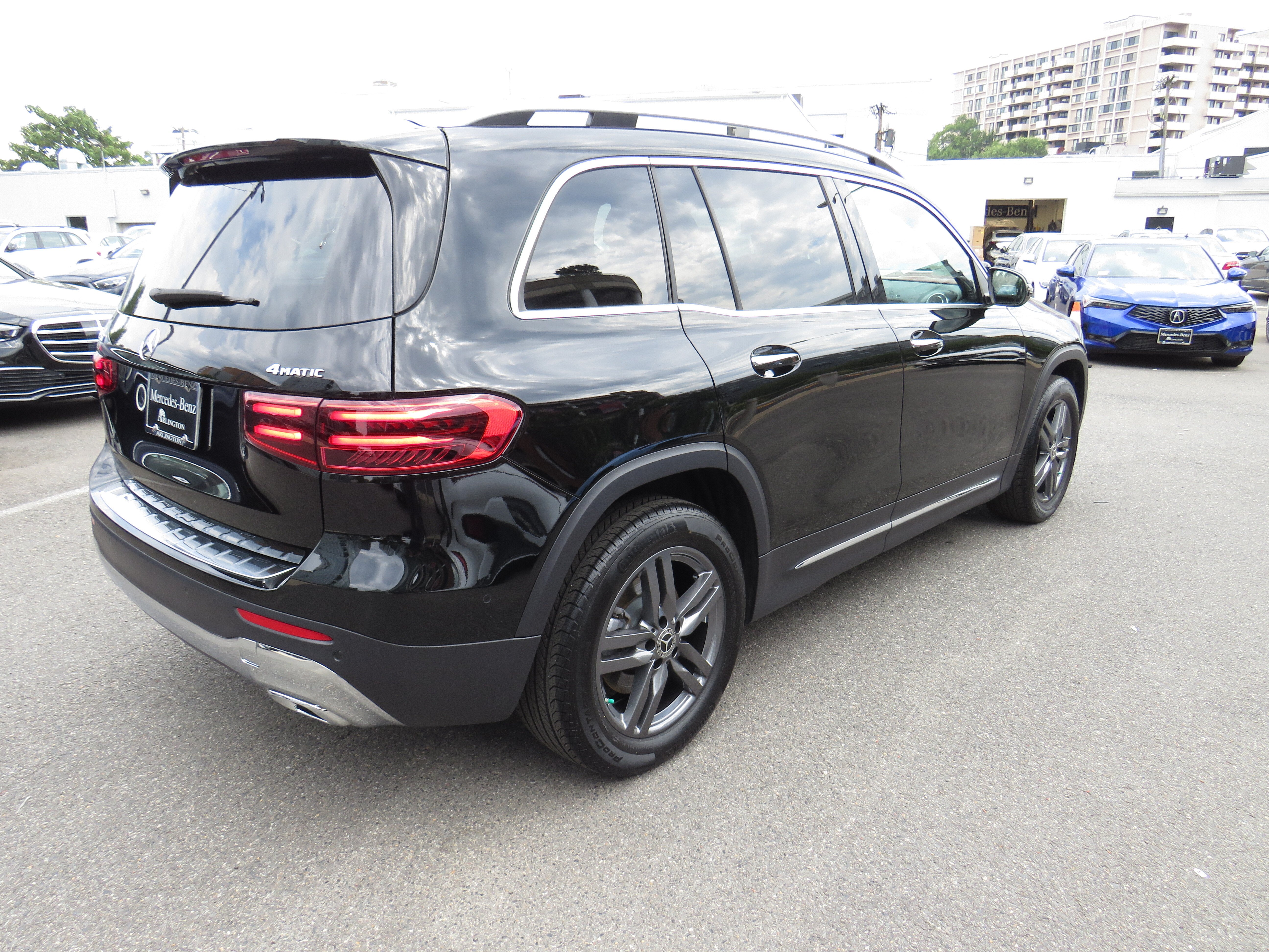 Used 2026 Night Black Mercedes-Benz GLB 250 4MATIC® image 4